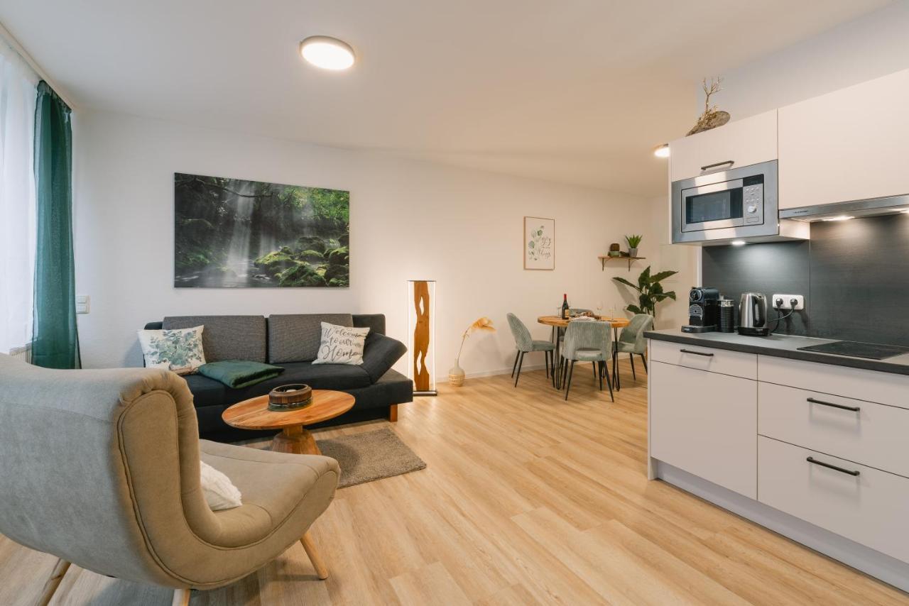 Modernes 2-Zimmer Themen-Apartment Im Zentrum Bayreuth Exterior foto